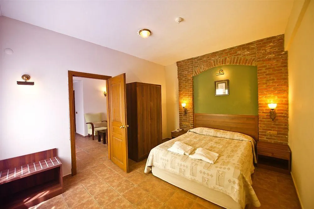 Otel Natur-Med Hot Springs And Health Resort Davutlar